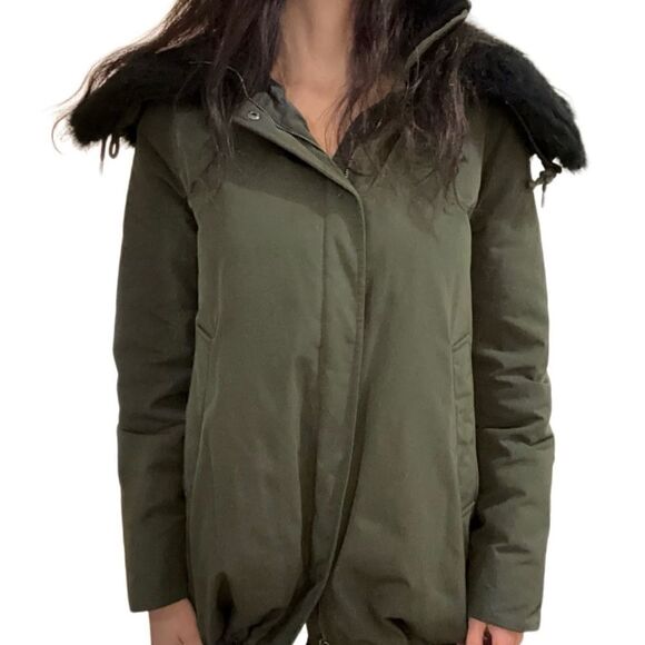 Moncler down Jacket with fur trim collar size XS - Picture 1 of 10